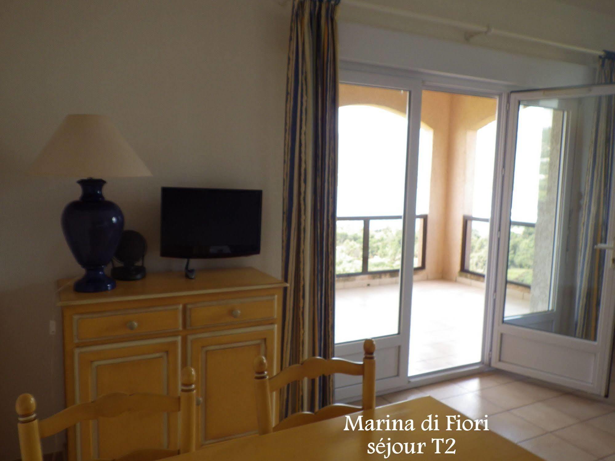 Marina Di Fiori Lägenhet Propriano  Exteriör bild